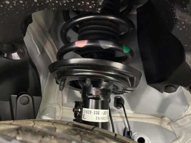 フリード エアー　８型ディスプレイオーディオ　寒冷地仕様　アダプティブクルーズ　両側電動ドア　シートヒーター　コンフォートパッケージ　オートエアコン　スマートキー　ＬＥＤヘッドライト（20枚目）