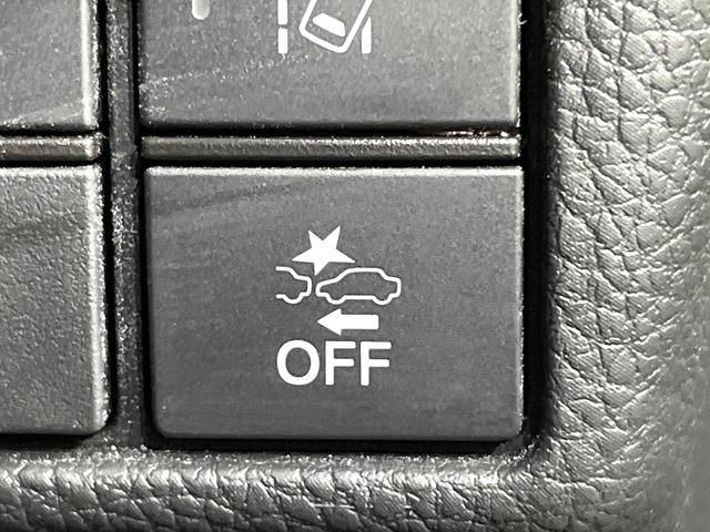 Ｎ－ＢＯＸカスタム Ｇ・Ｌターボホンダセンシング　純正９型ナビ　衝突警報装置　アダプティブクルーズ　両側電動ドア　ＬＥＤヘッドライト　シートヒーター　　ハーフレザーシート　パドルシフト　純正１５インチアルミ　革巻きステアリング（5枚目）