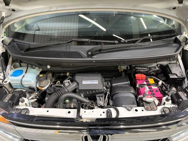 Ｎ－ＢＯＸカスタム Ｇ・Ｌターボホンダセンシング　純正９型ナビ　衝突警報装置　アダプティブクルーズ　両側電動ドア　ＬＥＤヘッドライト　シートヒーター　　ハーフレザーシート　パドルシフト　純正１５インチアルミ　革巻きステアリング（18枚目）