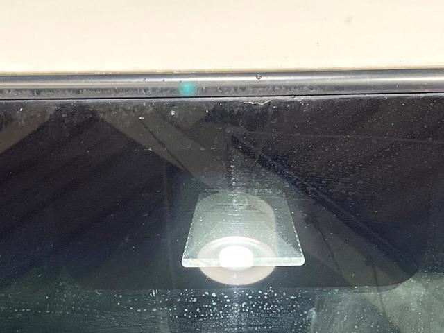 Ｎ－ＢＯＸカスタム Ｇ・Ｌターボホンダセンシング　純正９型ナビ　衝突警報装置　アダプティブクルーズ　両側電動ドア　ＬＥＤヘッドライト　シートヒーター　　ハーフレザーシート　パドルシフト　純正１５インチアルミ　革巻きステアリング（27枚目）