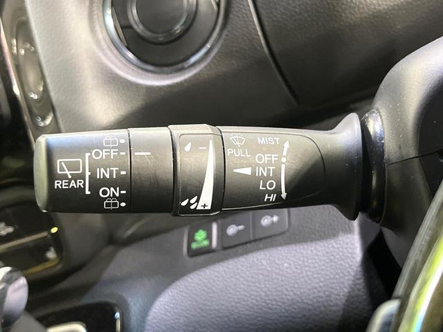 Ｎ－ＢＯＸカスタム Ｇ・Ｌターボホンダセンシング　純正９型ナビ　衝突警報装置　アダプティブクルーズ　両側電動ドア　ＬＥＤヘッドライト　シートヒーター　　ハーフレザーシート　パドルシフト　純正１５インチアルミ　革巻きステアリング（48枚目）