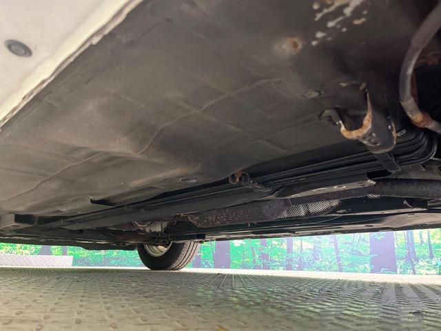 ノート Ｘ　ＦＯＵＲ　エマージェンシーブレーキパッケージ　純正ＳＤナビ　衝突被害軽減　車線逸脱警報　スマートキー　ＥＴＣ　Ｂｌｕｅｔｏｏｔｈ　ＣＤ　ＤＶＤ再生　プライバシーガラス　電動格納ミラー　パートタイム４ＷＤ（24枚目）