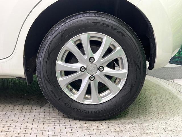 ノート Ｘ　ＦＯＵＲ　エマージェンシーブレーキパッケージ　純正ＳＤナビ　衝突被害軽減　車線逸脱警報　スマートキー　ＥＴＣ　Ｂｌｕｅｔｏｏｔｈ　ＣＤ　ＤＶＤ再生　プライバシーガラス　電動格納ミラー　パートタイム４ＷＤ（25枚目）