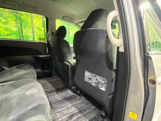 エスティマハイブリッド アエラス 純正ナビ フリップダウンモニター 両側電動スライドドア 運転席パワーシート オットマン AC100V デュアルエアコン リアクーラー バックカメラ クルーズコントロール スマートキー ETC(39枚目)