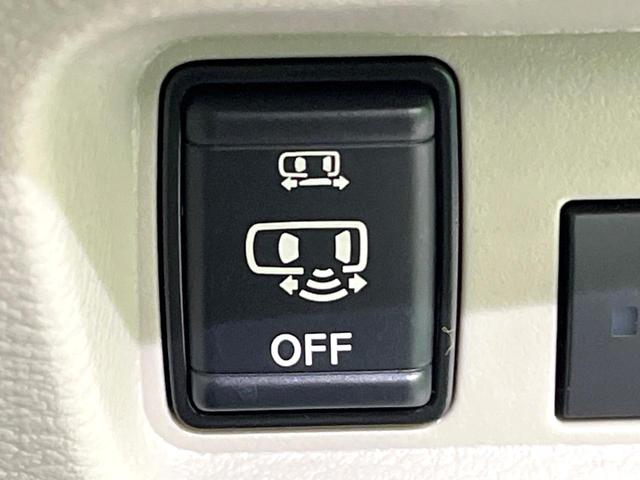 ルークス Ｘ　４ＷＤ　電動スライドドア　全周囲カメラ　衝突被害軽減システム　禁煙車　コーナーセンサー　スマートキー　ＬＥＤヘッド　ＥＴＣ　純正１４インチアルミ　オートハイビーム　オートライト　オートエアコン（5枚目）