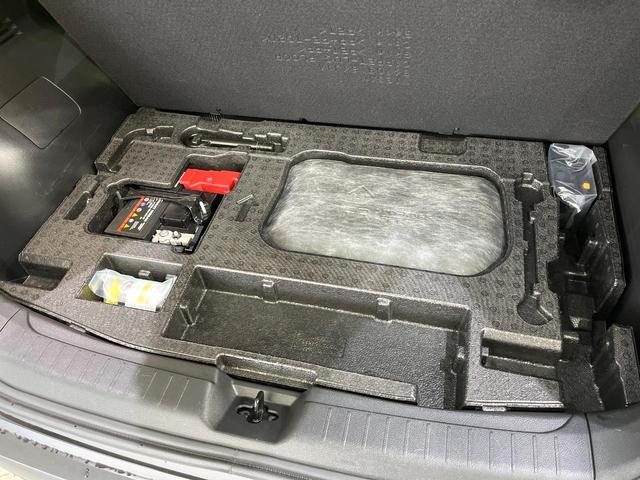 ノート X FOUR 純正DA バックカメラ 衝突被害軽減 コーナーセンサー シートヒーター ステアリングヒーター オートライト オートエアコン Bluetooth スマートキー ETC(37枚目)