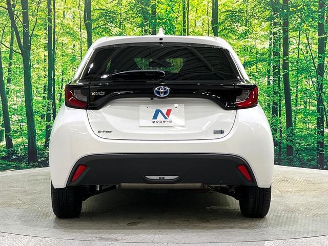 ヤリス ハイブリッドX 純正ナビ Bluetooth バックカメラ 衝突被害軽減システム レーダークルーズ コーナーセンサー スマートキー LEDヘッドライト ビルトインETC オートハイビーム オートライト オートエアコン(15枚目)