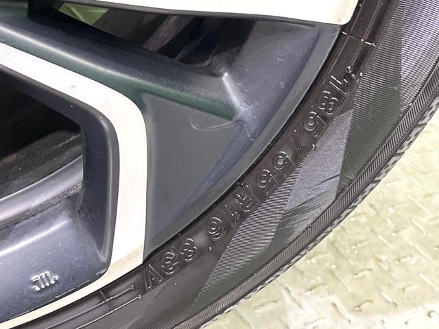 フィット ｅ：ＨＥＶホーム　ホンダセンシング　アダプティブクルーズ　クリアランスソナー　オートハイビーム　ＬＥＤヘッド　オートライト　寒冷地仕様　カロッツェリアナビ　バックカメラ　スマートキー（26枚目）