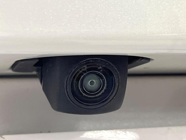 フィット ｅ：ＨＥＶホーム　ホンダセンシング　アダプティブクルーズ　クリアランスソナー　オートハイビーム　ＬＥＤヘッド　オートライト　寒冷地仕様　カロッツェリアナビ　バックカメラ　スマートキー（29枚目）