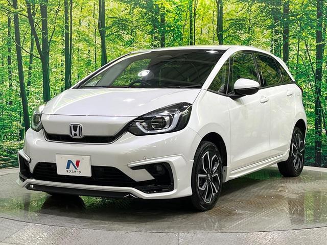 フィット ｅ：ＨＥＶホーム　ホンダセンシング　アダプティブクルーズ　クリアランスソナー　オートハイビーム　ＬＥＤヘッド　オートライト　寒冷地仕様　カロッツェリアナビ　バックカメラ　スマートキー（31枚目）