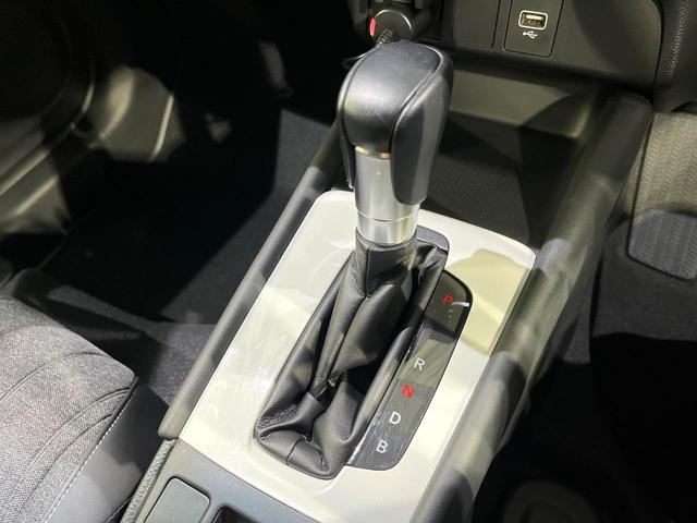 フィット ｅ：ＨＥＶホーム　ホンダセンシング　アダプティブクルーズ　クリアランスソナー　オートハイビーム　ＬＥＤヘッド　オートライト　寒冷地仕様　カロッツェリアナビ　バックカメラ　スマートキー（47枚目）