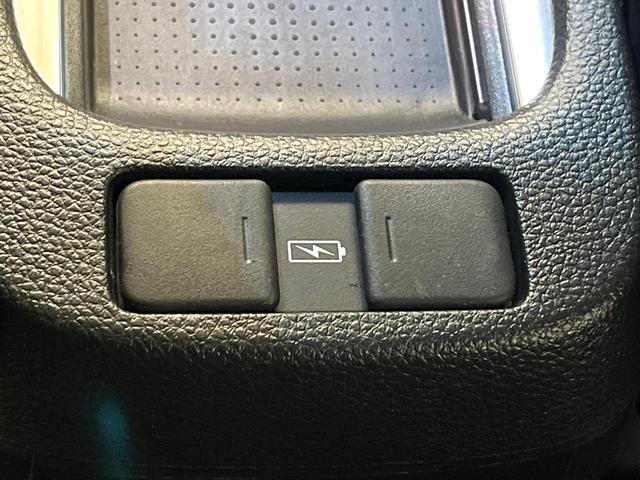 フィット ｅ：ＨＥＶホーム　ホンダセンシング　アダプティブクルーズ　クリアランスソナー　オートハイビーム　ＬＥＤヘッド　オートライト　寒冷地仕様　カロッツェリアナビ　バックカメラ　スマートキー（65枚目）