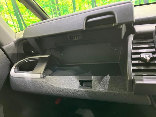 フィット ｅ：ＨＥＶホーム　ホンダセンシング　アダプティブクルーズ　クリアランスソナー　オートハイビーム　ＬＥＤヘッド　オートライト　寒冷地仕様　カロッツェリアナビ　バックカメラ　スマートキー（66枚目）