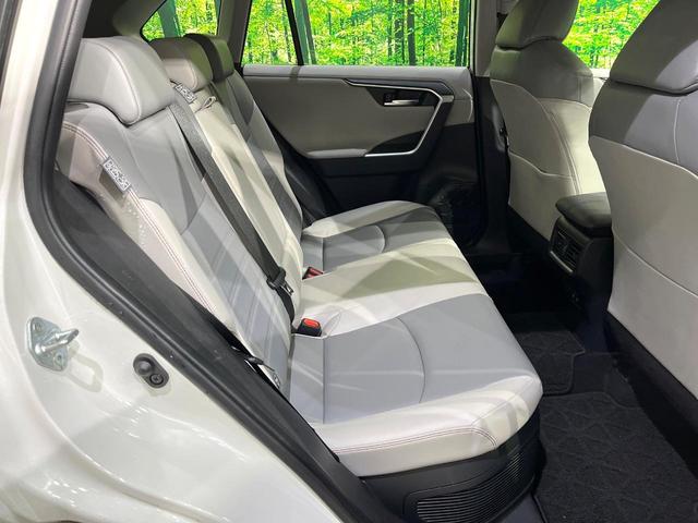 RAV4 ハイブリッドG カロッツェリアナビ バックカメラ セーフティセンス ブラインドスポット レーダークルーズ コーナーセンサー ステアリングヒーター シートヒーター パワーシート LEDヘッド オートハイビーム(11枚目)