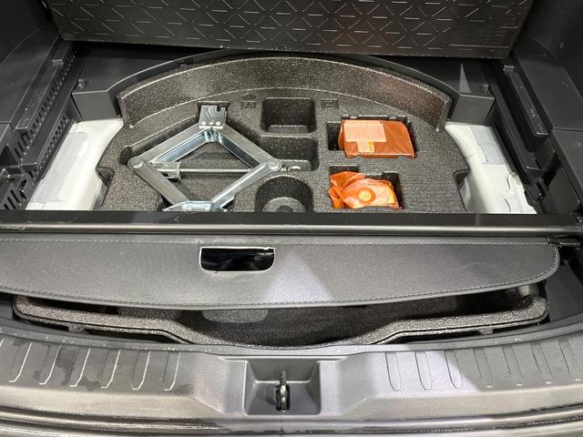 RAV4 ハイブリッドG カロッツェリアナビ バックカメラ セーフティセンス ブラインドスポット レーダークルーズ コーナーセンサー ステアリングヒーター シートヒーター パワーシート LEDヘッド オートハイビーム(35枚目)