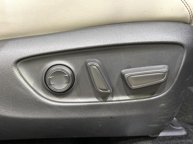 RAV4 ハイブリッドG カロッツェリアナビ バックカメラ セーフティセンス ブラインドスポット レーダークルーズ コーナーセンサー ステアリングヒーター シートヒーター パワーシート LEDヘッド オートハイビーム(39枚目)