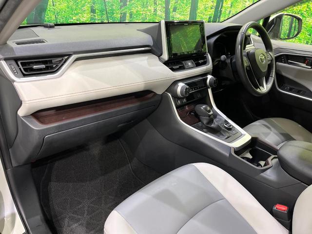 RAV4 ハイブリッドG カロッツェリアナビ バックカメラ セーフティセンス ブラインドスポット レーダークルーズ コーナーセンサー ステアリングヒーター シートヒーター パワーシート LEDヘッド オートハイビーム(41枚目)