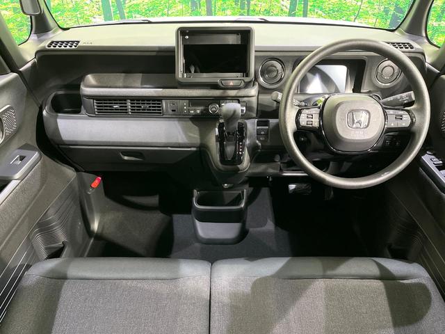 N-BOXカスタム ベースグレード 両側電動スライド ホンダセンシング 車線逸脱警報 誤発進抑制 アダプティブクルーズ コーナーセンサー オートハイビーム LEDヘッド オートライト 前席シートヒーター オートエアコン スマートキー(2枚目)