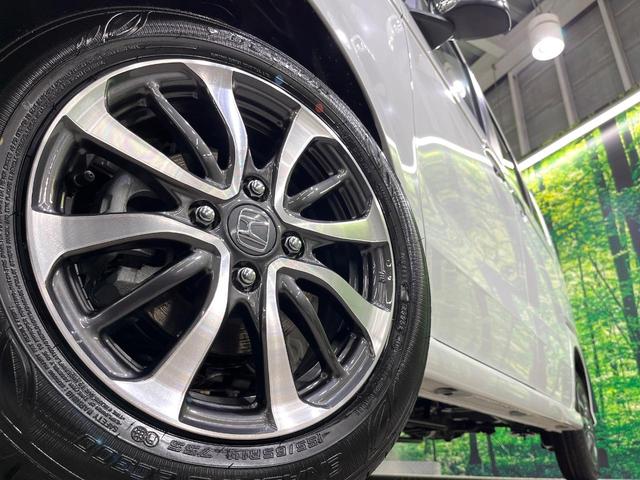 N-BOXカスタム ベースグレード 両側電動スライド ホンダセンシング 車線逸脱警報 誤発進抑制 アダプティブクルーズ コーナーセンサー オートハイビーム LEDヘッド オートライト 前席シートヒーター オートエアコン スマートキー(12枚目)