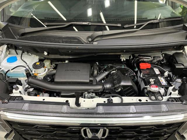 N-BOXカスタム ベースグレード 両側電動スライド ホンダセンシング 車線逸脱警報 誤発進抑制 アダプティブクルーズ コーナーセンサー オートハイビーム LEDヘッド オートライト 前席シートヒーター オートエアコン スマートキー(19枚目)