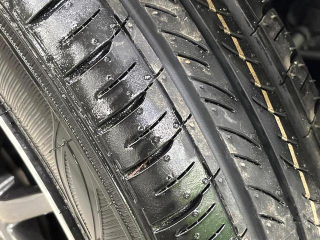 N-BOXカスタム ベースグレード 両側電動スライド ホンダセンシング 車線逸脱警報 誤発進抑制 アダプティブクルーズ コーナーセンサー オートハイビーム LEDヘッド オートライト 前席シートヒーター オートエアコン スマートキー(27枚目)