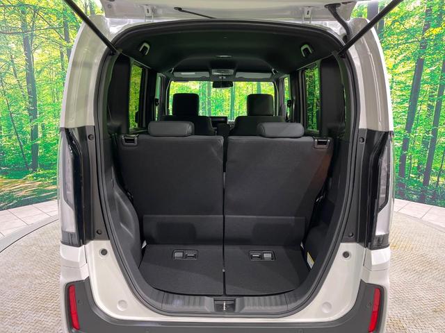 N-BOXカスタム ベースグレード 両側電動スライド ホンダセンシング 車線逸脱警報 誤発進抑制 アダプティブクルーズ コーナーセンサー オートハイビーム LEDヘッド オートライト 前席シートヒーター オートエアコン スマートキー(31枚目)