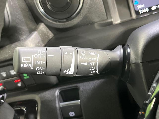 N-BOXカスタム ベースグレード 両側電動スライド ホンダセンシング 車線逸脱警報 誤発進抑制 アダプティブクルーズ コーナーセンサー オートハイビーム LEDヘッド オートライト 前席シートヒーター オートエアコン スマートキー(46枚目)