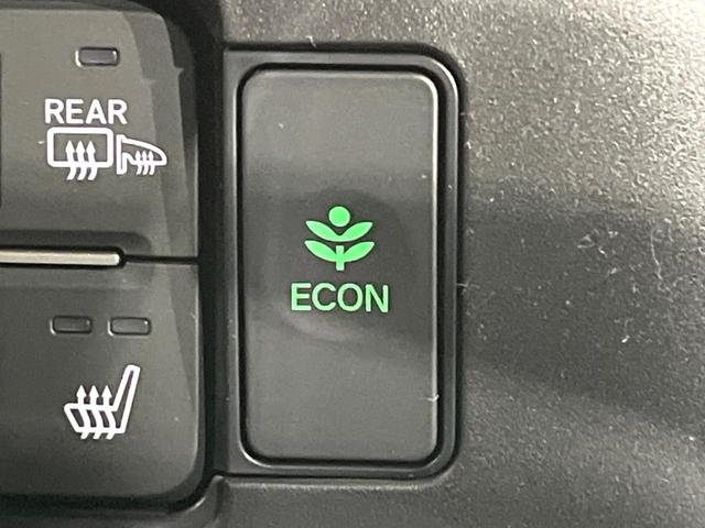 N-BOXカスタム ベースグレード 両側電動スライド ホンダセンシング 車線逸脱警報 誤発進抑制 アダプティブクルーズ コーナーセンサー オートハイビーム LEDヘッド オートライト 前席シートヒーター オートエアコン スマートキー(51枚目)