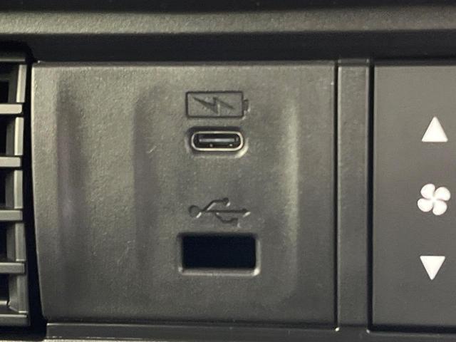 N-BOXカスタム ベースグレード 両側電動スライド ホンダセンシング 車線逸脱警報 誤発進抑制 アダプティブクルーズ コーナーセンサー オートハイビーム LEDヘッド オートライト 前席シートヒーター オートエアコン スマートキー(52枚目)