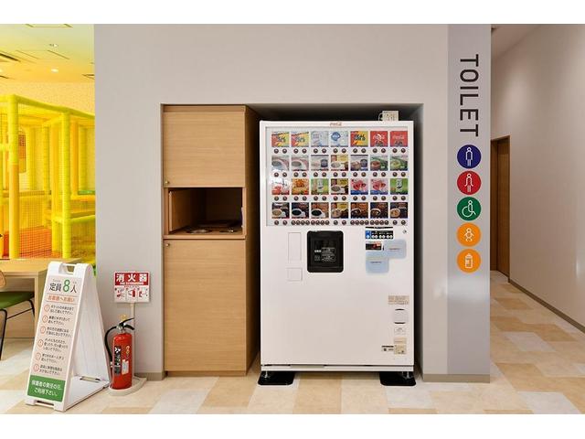 N-BOXカスタム ベースグレード 両側電動スライド ホンダセンシング 車線逸脱警報 誤発進抑制 アダプティブクルーズ コーナーセンサー オートハイビーム LEDヘッド オートライト 前席シートヒーター オートエアコン スマートキー(80枚目)