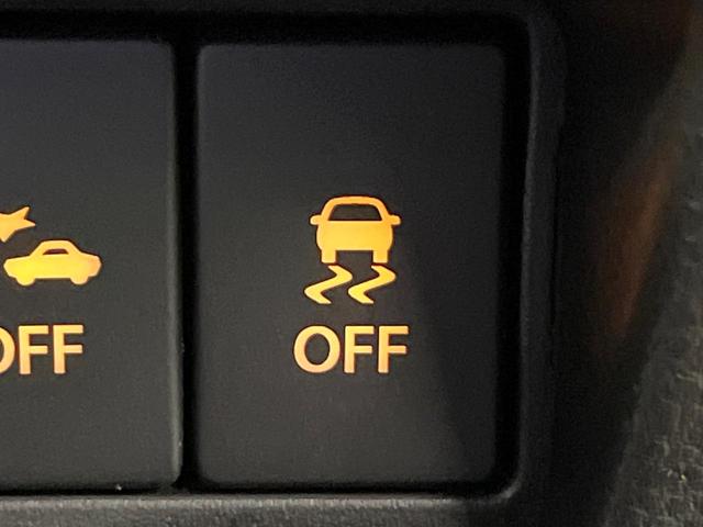 スペーシアカスタム ハイブリッドＸＳターボ　純正８型ナビ　全方位カメラ　両側電動スライド　衝突被害軽減　車線逸脱警報　コーナーセンサー　クルーズコントロール　ＬＥＤヘッド　オートライト　前席シートヒーター　ＥＴＣ　スマートキー（71枚目）