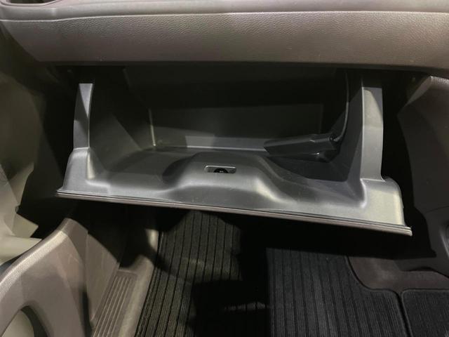 フリード Ｇ・ホンダセンシング　寒冷地仕様　両側電動スライド　純正ナビ　バックカメラ　ホンダセンシング　車線逸脱警報　アダプティブクルーズ　誤発進抑制　オートライト　シートヒーター　スマートキー　ＥＴＣ（65枚目）