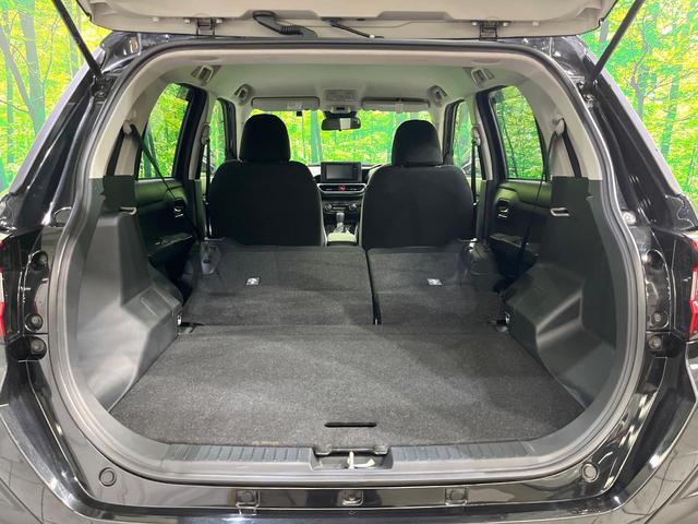 ロッキー Ｇ　寒冷地仕様　純正ナビ　パノラマモニター　スマートアシスト　レーダークルーズ　車線逸脱警報　コーナーセンサー　オートハイビーム　ＬＥＤヘッド／フォグ　オートライト　スマートキー　ＥＴＣ（12枚目）