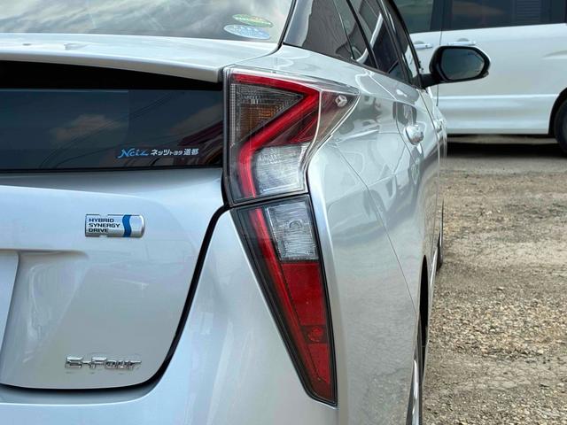プリウス Ｓ　保証６ヵ月６０００ｋｍ　４ＷＤ　Ｂｌｕｅｔｏｏｔｈ接続対応ワンセグナビ　バックカメラ　ビルトインＥＴＣ　クルーズコントロール　ＬＥＤフォグ＆ヘッドライト　オートハイビーム　トヨタセーフティセンス（30枚目）
