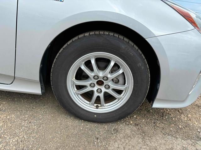 プリウス Ｓ　保証６ヵ月６０００ｋｍ　４ＷＤ　Ｂｌｕｅｔｏｏｔｈ接続対応ワンセグナビ　バックカメラ　ビルトインＥＴＣ　クルーズコントロール　ＬＥＤフォグ＆ヘッドライト　オートハイビーム　トヨタセーフティセンス（62枚目）