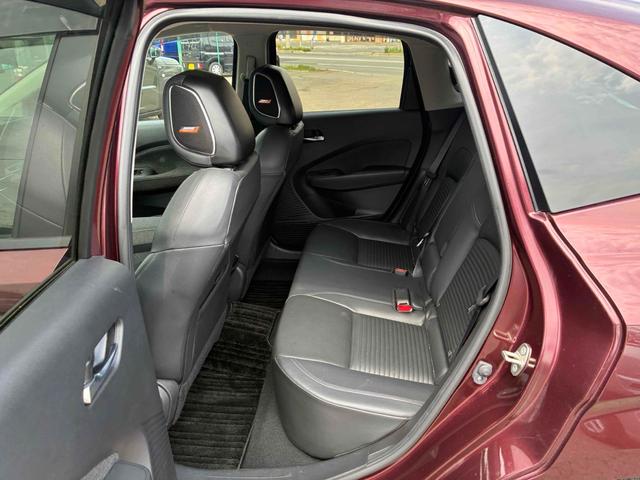 オーラ Ｇ　ＦＯＵＲ　レザーエディション　自社保証６ヵ月６０００ｋｍ　メーカー保証　４ＷＤ　ＮｉｓｓａｎＣｏｎｎｅｃｔナビゲーション　アラウンドビューモニター　ＥＴＣ　デジタルインナーミラー　純正エンジンスターター　ハンドルヒーター　Ｑｉ充電（55枚目）