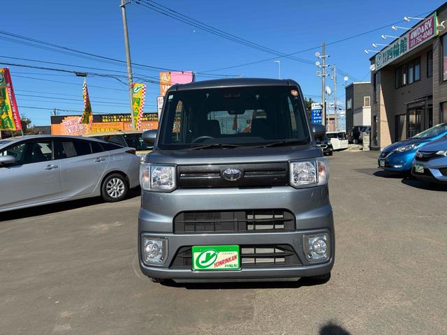 ピクシスメガ Ｌ　ＳＡＩＩＩ　保証２ヵ月２０００ｋｍ　４ＷＤ　スマートアシスト３　トヨタ純正ＣＤチューナー　両側電動スライドドア　シートヒーター　電動格納ミラー　ミラーヒーター　オートハイビーム（13枚目）