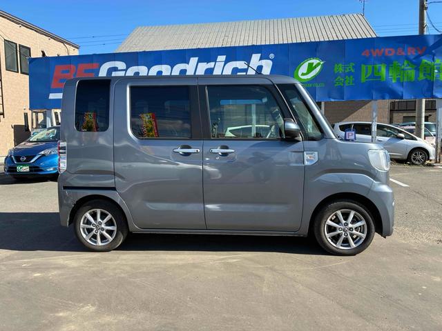 ピクシスメガ Ｌ　ＳＡＩＩＩ　保証２ヵ月２０００ｋｍ　４ＷＤ　スマートアシスト３　トヨタ純正ＣＤチューナー　両側電動スライドドア　シートヒーター　電動格納ミラー　ミラーヒーター　オートハイビーム（15枚目）