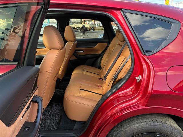 ＣＸ－６０ ＸＤ－ハイブリッド　プレミアムスポーツ　保証６ヵ月６０００ｋｍ　４ＷＤ　ハイブリッド　ディーゼルターボ　３，３００ｃｃ　ＨＤＭＩ・Ｂｌｕｅｔｏｏｔｈ接続対応フルセグナビ　全方位カメラ　パーキングセンサー　パワーバックドア　ハンドルヒーター（71枚目）