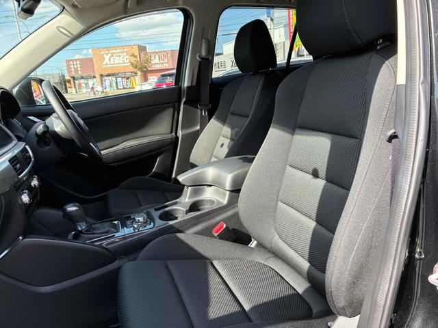ＣＸ－５ ＸＤ　プロアクティブ　保証２ヵ月２０００ｋｍ　４ＷＤ　ディーゼルターボ　Ｂｌｕｅｔｏｏｔｈ接続対応フルセグナビ　バックカメラ　ＥＴＣ　パーキングセンサー　クルーズコントロール　ＬＥＤヘッドライト　ｉ－ＡＣＴＩＶＳＥＮＳＥ（60枚目）