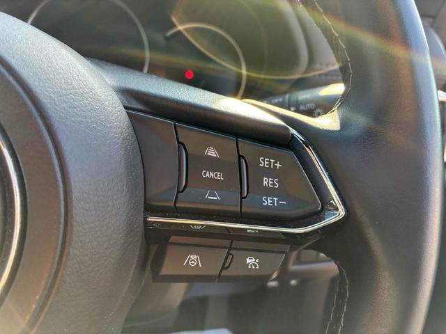 ＣＸ－５ ＸＤ　エクスクルーシブモード　メーカー保証　４ＷＤ　ディーゼルターボ　ディーゼルターボ　Ｂｌｕｅｔｏｏｔｈ接続対応フルセグナビ　全方位カメラ　ＥＴＣ　純正エンジンスターター　パワーバックドア　ハンドルヒーター　パワーシート（18枚目）