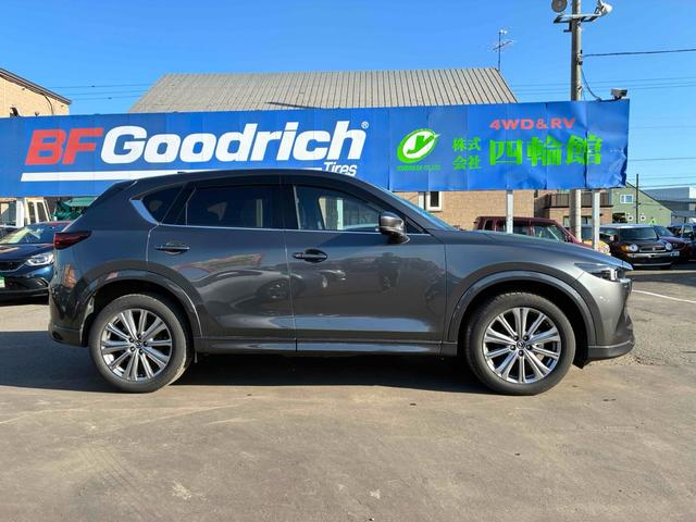 ＣＸ－５ ＸＤ　エクスクルーシブモード　メーカー保証　４ＷＤ　ディーゼルターボ　ディーゼルターボ　Ｂｌｕｅｔｏｏｔｈ接続対応フルセグナビ　全方位カメラ　ＥＴＣ　純正エンジンスターター　パワーバックドア　ハンドルヒーター　パワーシート（24枚目）