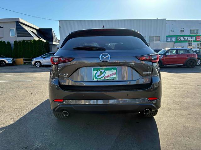 ＣＸ－５ ＸＤ　エクスクルーシブモード　メーカー保証　４ＷＤ　ディーゼルターボ　ディーゼルターボ　Ｂｌｕｅｔｏｏｔｈ接続対応フルセグナビ　全方位カメラ　ＥＴＣ　純正エンジンスターター　パワーバックドア　ハンドルヒーター　パワーシート（26枚目）