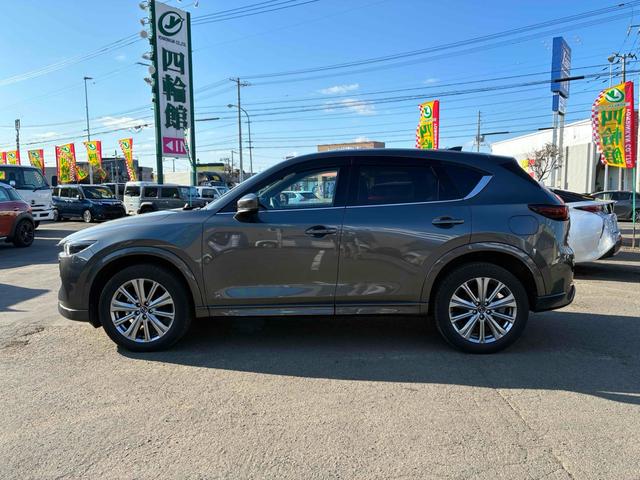 ＣＸ－５ ＸＤ　エクスクルーシブモード　メーカー保証　４ＷＤ　ディーゼルターボ　ディーゼルターボ　Ｂｌｕｅｔｏｏｔｈ接続対応フルセグナビ　全方位カメラ　ＥＴＣ　純正エンジンスターター　パワーバックドア　ハンドルヒーター　パワーシート（28枚目）