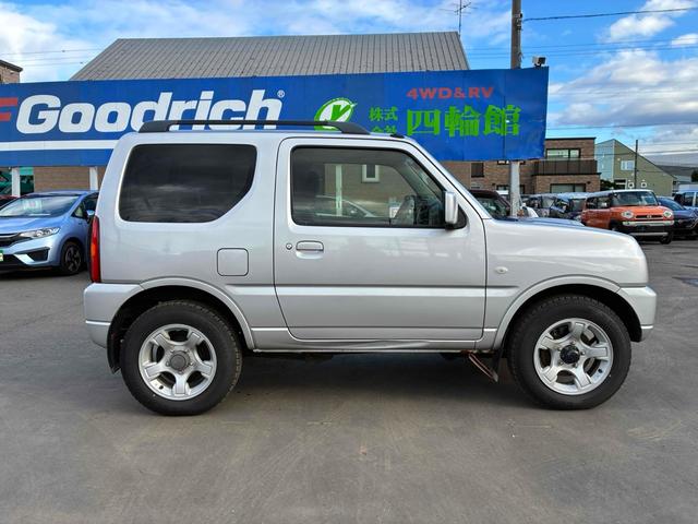 ジムニー ＸＣ　保証２ヵ月２０００ｋｍ　４ＷＤ　ＤＶＤ再生対応フルセグＴＶナビ　エンジンスターター　フロントフォグランプ　電動格納ミラー　ミラーヒーター　キーレスエントリー　アルミホイール　冬タイヤ（16枚目）