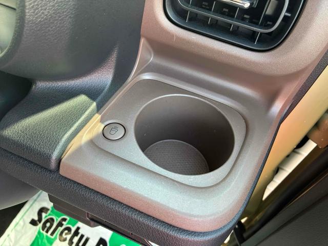 ムーヴキャンバス セオリーＧ　保証２ヵ月２０００ｋｍ　４ＷＤ　衝突被害軽減ブレーキ　Ｂｌｕｅｔｏｏｔｈ接続対応フルセグナビ　バックカメラ　ＬＥＤフォグ＆ヘッドライト　ミラーヒーター　両側電動スライドドア　左右シートヒーター（12枚目）