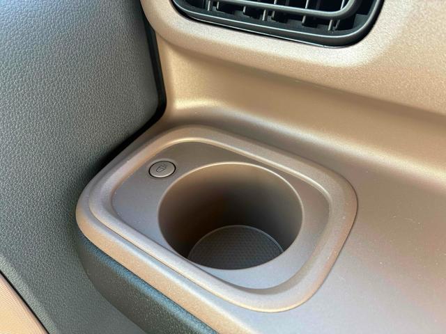 ムーヴキャンバス セオリーＧ　保証２ヵ月２０００ｋｍ　４ＷＤ　衝突被害軽減ブレーキ　Ｂｌｕｅｔｏｏｔｈ接続対応フルセグナビ　バックカメラ　ＬＥＤフォグ＆ヘッドライト　ミラーヒーター　両側電動スライドドア　左右シートヒーター（13枚目）
