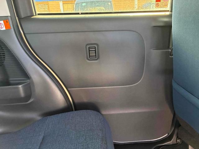 ムーヴキャンバス セオリーＧ　保証２ヵ月２０００ｋｍ　４ＷＤ　衝突被害軽減ブレーキ　Ｂｌｕｅｔｏｏｔｈ接続対応フルセグナビ　バックカメラ　ＬＥＤフォグ＆ヘッドライト　ミラーヒーター　両側電動スライドドア　左右シートヒーター（49枚目）