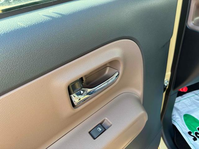 ムーヴキャンバス セオリーＧ　保証２ヵ月２０００ｋｍ　４ＷＤ　衝突被害軽減ブレーキ　Ｂｌｕｅｔｏｏｔｈ接続対応フルセグナビ　バックカメラ　ＬＥＤフォグ＆ヘッドライト　ミラーヒーター　両側電動スライドドア　左右シートヒーター（56枚目）