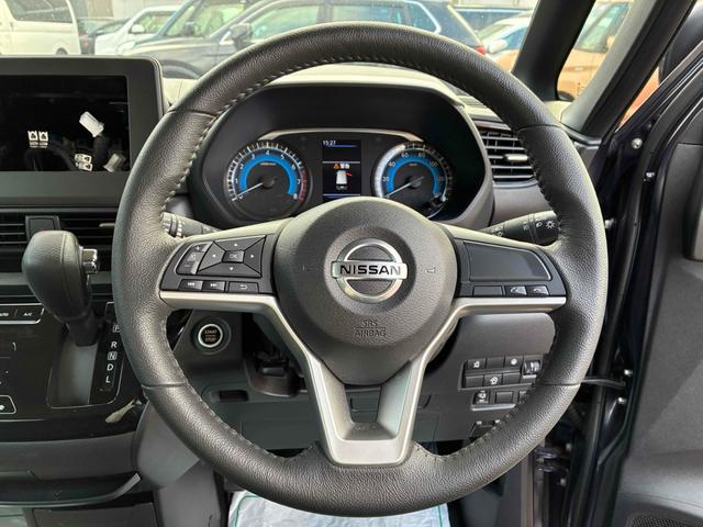 ルークス ハイウェイスター　Ｇターボ　保証２ヵ月２０００ｋｍ　４ＷＤ　衝突被害軽減ブレーキ　ターボ　Ｂｌｕｅｔｏｏｔｈ接続対応フルセグナビ　アラウンドビューモニター　ＬＥＤヘッドライト　電動スライドドア　左右シートヒーター（5枚目）
